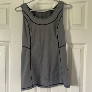 Lululemon Tank Top Size 8🥰🥰